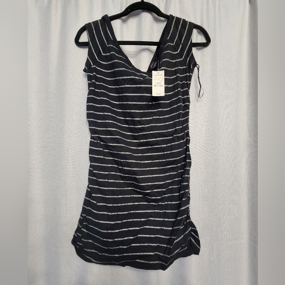 Express Black Top